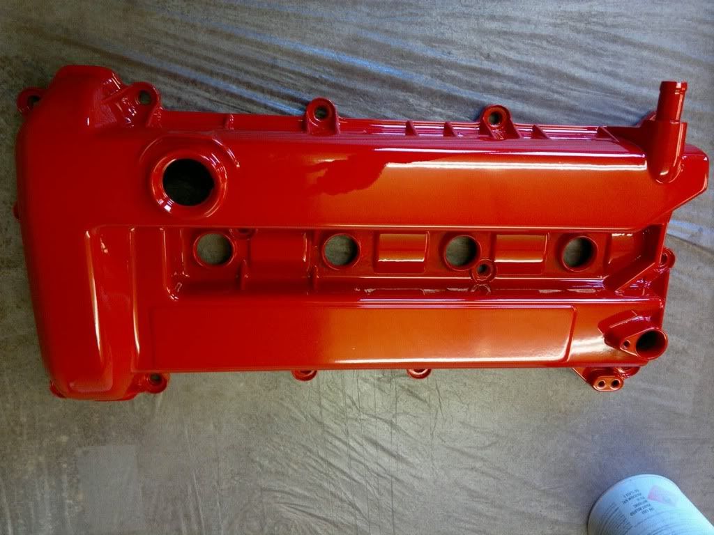 Painted rocker covers, spark plug cover and colour coded engine bay